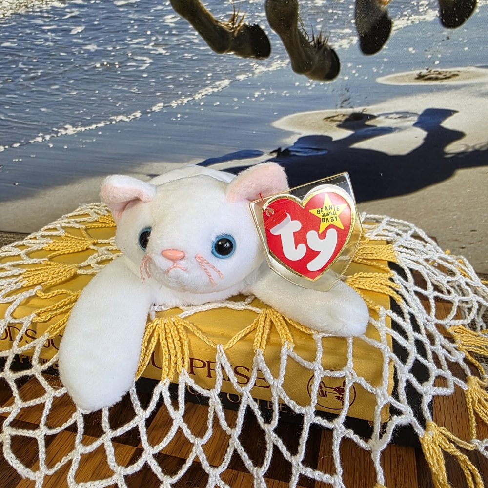 Original 1995 TY Beanie Baby Flip The White Cat Plush #4012 2/28/95